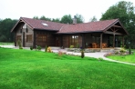 log house.jpg